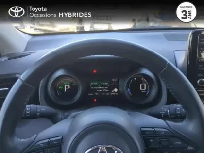 Photo 12 Toyota Yaris  116h Design 5p MY22