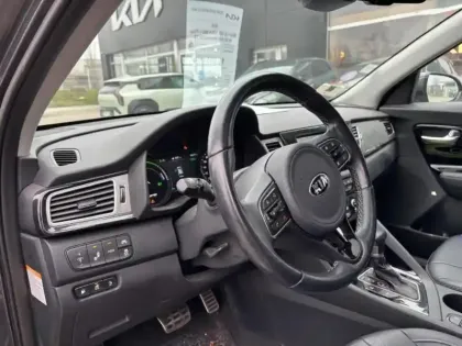 Photo 8 Kia Niro  1.6 GDi 105ch ISG + Plug-In 60.5ch Premium DCT6
