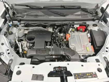 Photo 11 Dacia Duster  1.6 hybrid 140ch Journey