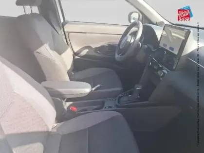 Photo 34 Toyota Yaris Gén. I Ph1 NG Design 5