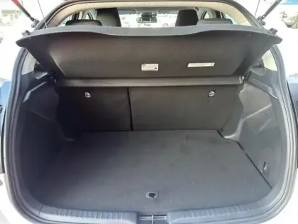 Photo 9 Toyota Yaris  116h Dynamic 5p MY21