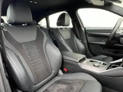 Photo 10 BMW I4  eDrive35 286ch M Sport