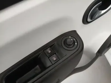 Photo 18 Renault Twingo III SCe 65 Equilibre