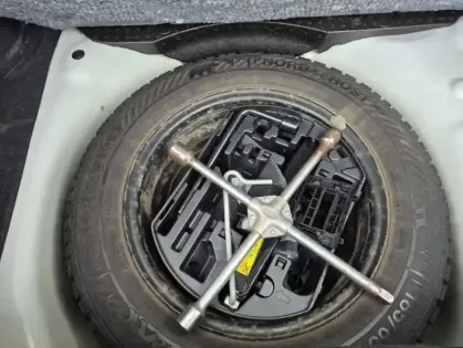 Photo 13 Citroën C3 III PureTech 83 S&S BVM Feel Business