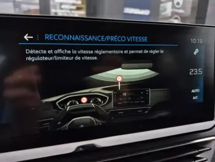 Photo 12 Peugeot 3008 II BlueHDi 130 S&S Active Business