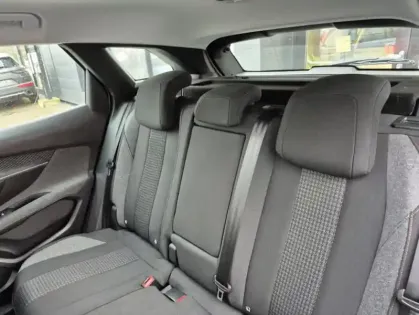 Photo 16 Peugeot 3008 II BlueHDi 130 S&S Active Business