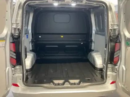 Photo 10 Ford Transit Custom Fg 320 L1H1 2.0 EcoBlue 170ch Cabine Approfondie Limited BVA8