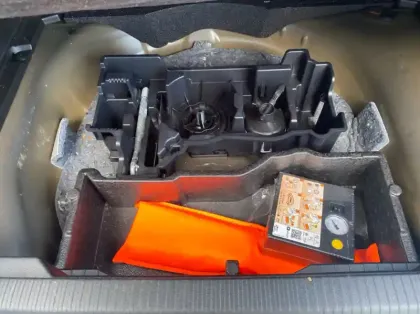 Photo 20 Peugeot 2008 1.5 BlueHDi 110ch S&amp;S GT