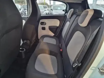 Photo 23 Renault Twingo III Equilibre