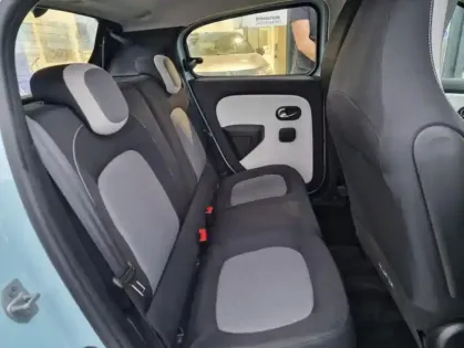 Photo 10 Renault Twingo III Equilibre