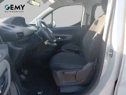 Photo 8 Peugeot Rifter  Standard PureTech 110 S&S BVM6