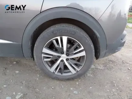 Photo 10 Peugeot 3008  Hybrid 225 e-EAT8