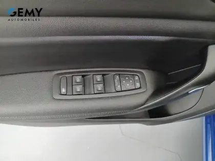 Photo 19 Renault Megane Mégane IV Estate Blue dCi 115 EDC