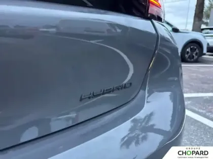 Photo 19 Peugeot 208  Hybrid 100 e-DCS6