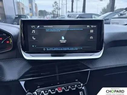 Photo 13 Peugeot 208  Hybrid 100 e-DCS6