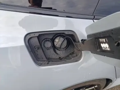 Photo 13 BMW Serie 5 M5 Touring PHEV 727 ch BVA8