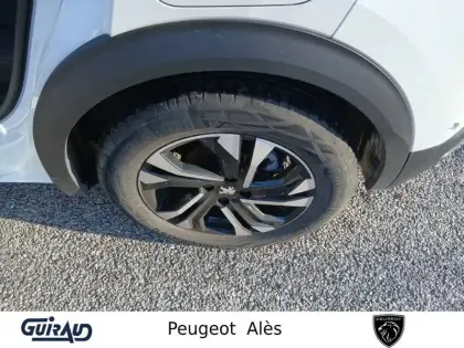 Photo 10 Peugeot 2008  PureTech 130 S&S EAT8