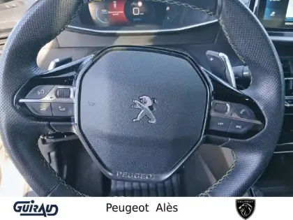 Photo 18 Peugeot 2008  PureTech 130 S&S EAT8