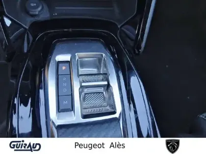 Photo 15 Peugeot 2008  PureTech 130 S&S EAT8