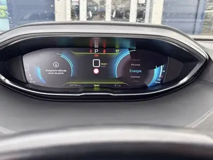 Photo 21 Peugeot 3008  Hybrid 225 e-EAT8