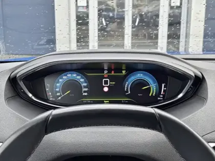 Photo 9 Peugeot 3008  Hybrid 225 e-EAT8