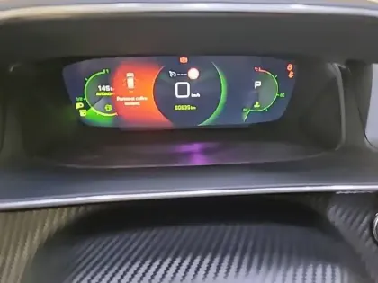 Photo 9 Peugeot 208  PureTech 100 S&S EAT8