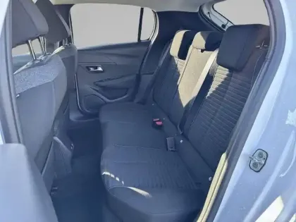 Photo 11 Peugeot 208  Electrique 50 kWh 136ch