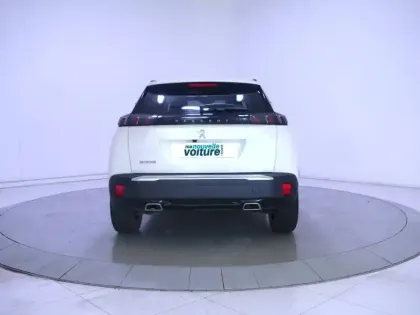 Photo 6 Peugeot 2008  PureTech 130 S&S EAT8