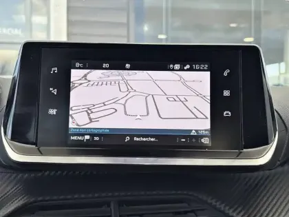 Photo 14 Peugeot 2008  BlueHDi 130 S&S EAT8