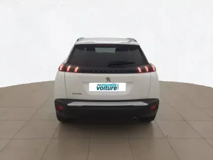 Photo 67 Peugeot 2008  BlueHDi 130 S&S EAT8