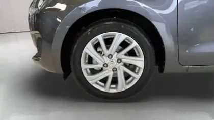 Photo 11 Suzuki Swift  1.2 Dualjet Hybrid