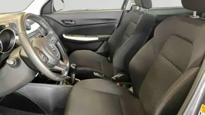 Photo 12 Suzuki Swift  1.2 Dualjet Hybrid