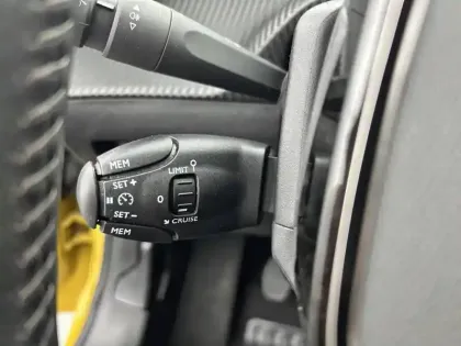 Photo 48 Peugeot 208  PureTech 75 S&S BVM5