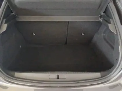 Photo 26 Peugeot 208  PureTech 100 S&S EAT8