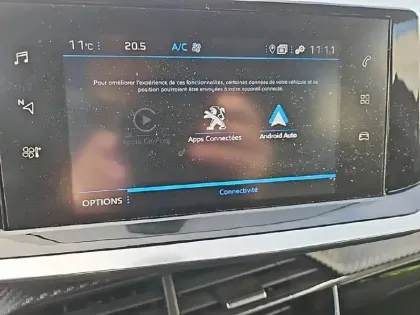 Photo 18 Peugeot 208  PureTech 100 S&S EAT8