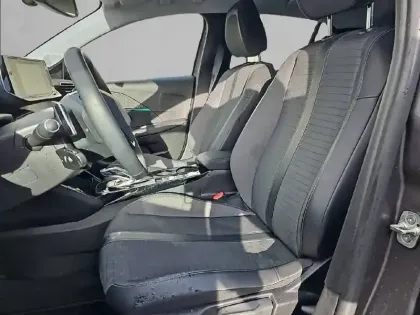 Photo 10 Peugeot 208  PureTech 100 S&S EAT8