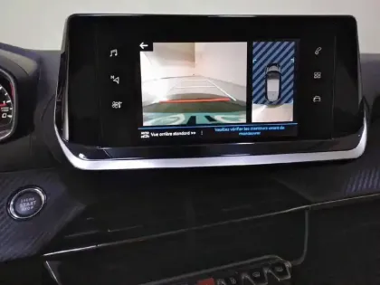 Photo 40 Peugeot 208  PureTech 100 S&S EAT8