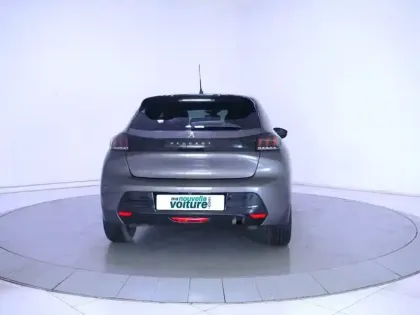 Photo 59 Peugeot 208  PureTech 100 S&S EAT8