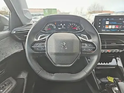 Photo 8 Peugeot 208  PureTech 100 S&S EAT8