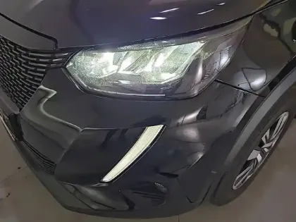 Photo 15 Peugeot 2008  BlueHDi 100 S&S BVM6