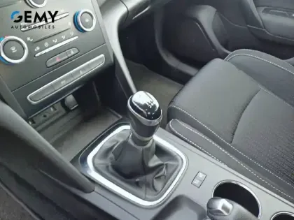 Photo 11 Renault Megane Mégane IV Estate Blue dCi 115