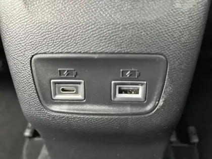 Photo 65 Peugeot 208  PureTech 100 S&S BVM6