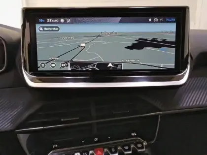 Photo 39 Peugeot 208  Hybrid 100 e-DCS6