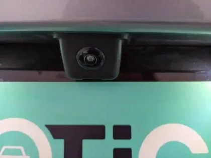 Photo 51 Peugeot 208  Hybrid 100 e-DCS6