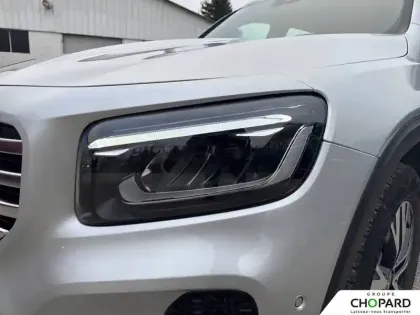 Photo 25 Mercedes GLB  200 d 8G-DCT