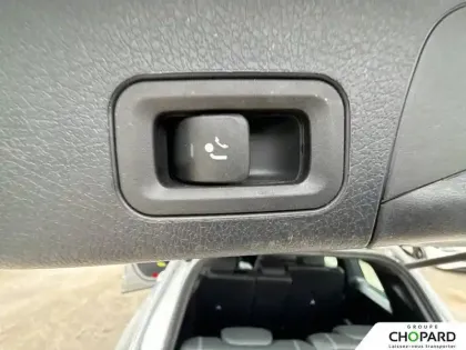 Photo 21 Mercedes GLB  200 d 8G-DCT