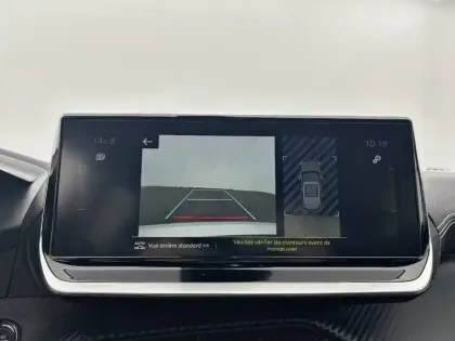 Photo 110 Peugeot 2008  PureTech 155 S&S EAT8