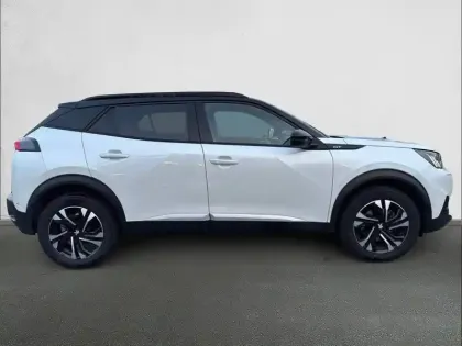 Photo 8 Peugeot 2008  PureTech 155 S&S EAT8