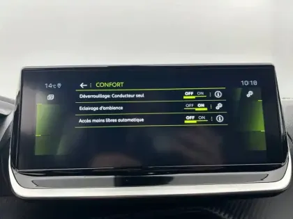 Photo 117 Peugeot 2008  PureTech 155 S&S EAT8