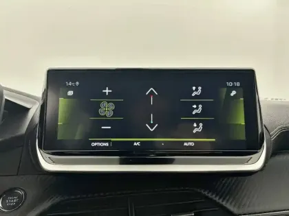 Photo 45 Peugeot 2008 Gén. II Ph1 NG GT 5